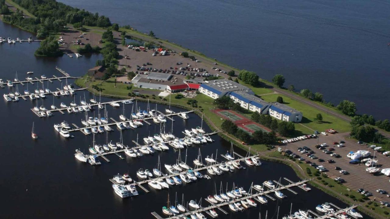 Barkers Island Inn Resort & Conference Center Superior Exteriör bild
